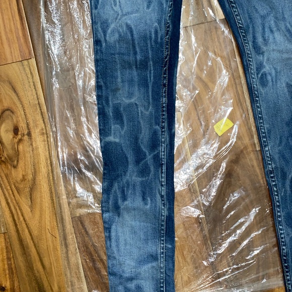 Serenade Denim Jeans - Picture 8 of 9